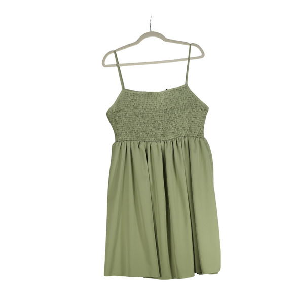 Shein Curve Green Mini Dress Womens 2XL Slinky Spaghetti Strap Smocked Bodice - Picture 1 of 9
